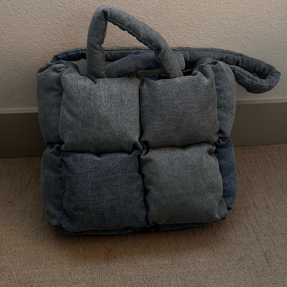Good American Denim Puffer Tote - Picture 3 of 5